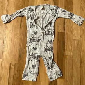 kate quinn farm animal bamboo onesie
